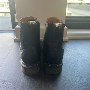 Dr. Martens: 2976 slip resistant leather Chelsea boots